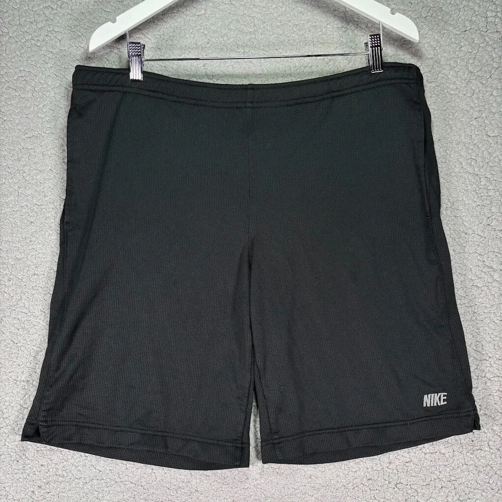 NIKE Sportswear Shorts Training Mens L Black Spellout Logo NO ELASTIC NSW